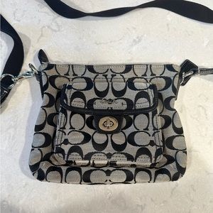 COACH SIGNATURE CANVAS CROSSBODY BAG